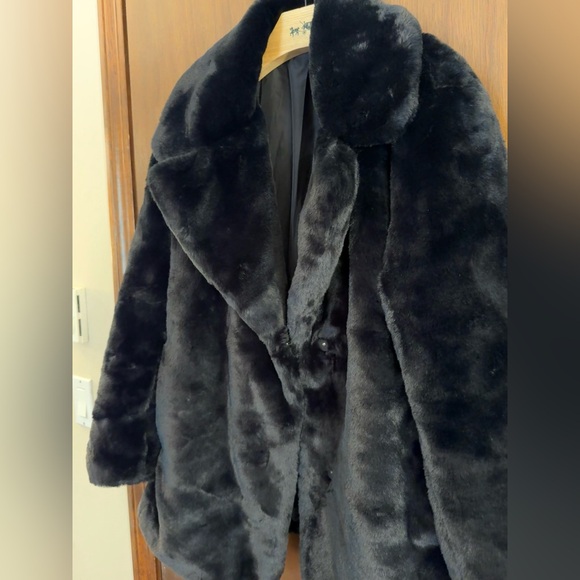 H&M Fur Black Jacket - Picture 1 of 7